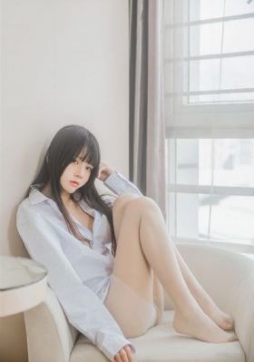 我被8个男人扒开腿猛戳_4K韩国电影在线观看